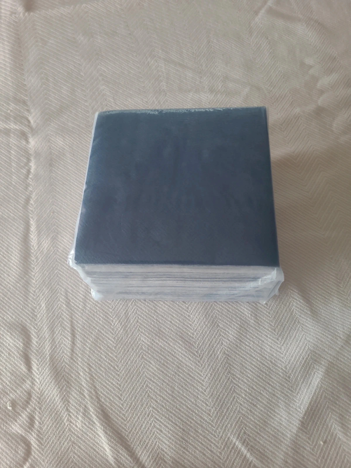 Lot of 100 Mr & Mrs paper napkins – photo 4